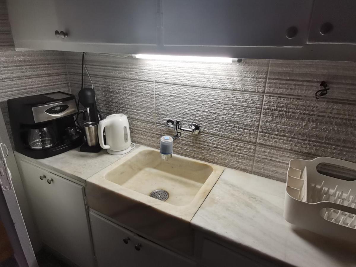 Penthouse Spacious W Super Wifi & Terrace, 2 Min From Metro Athen Eksteriør bilde