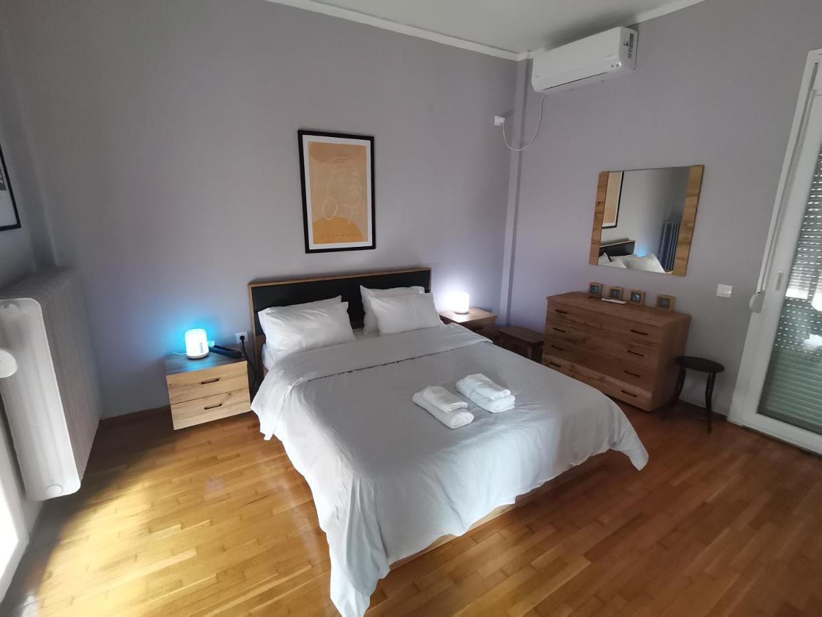 Penthouse Spacious W Super Wifi & Terrace, 2 Min From Metro Athen Eksteriør bilde